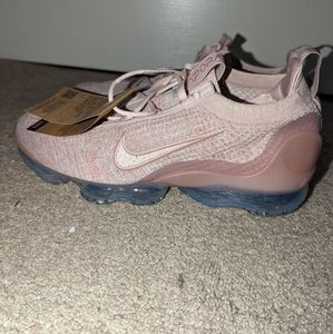 Nike Air VaporMax 2021 Flyknit DJ9975-600 Pink Oxford Wmns Sz 12 Men’s 10